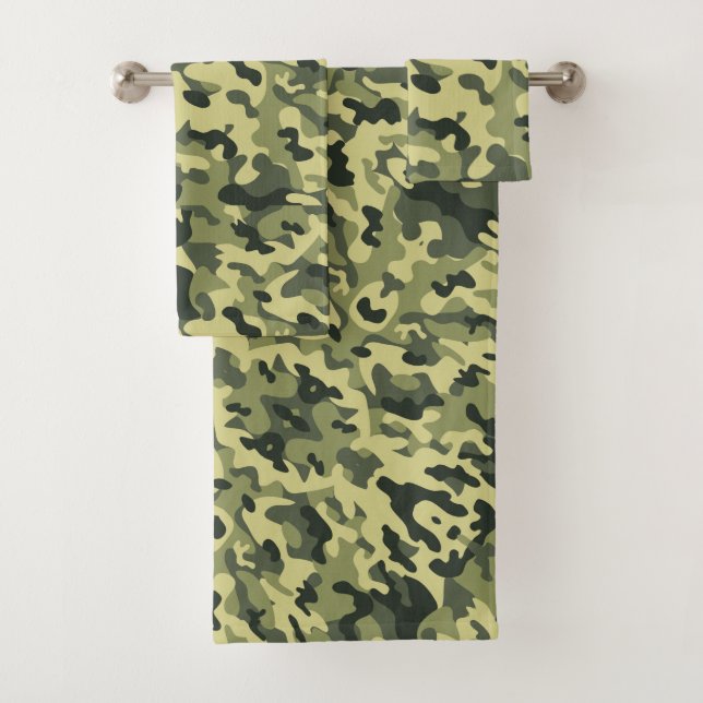 Camo Bath Towel Set (Insitu)