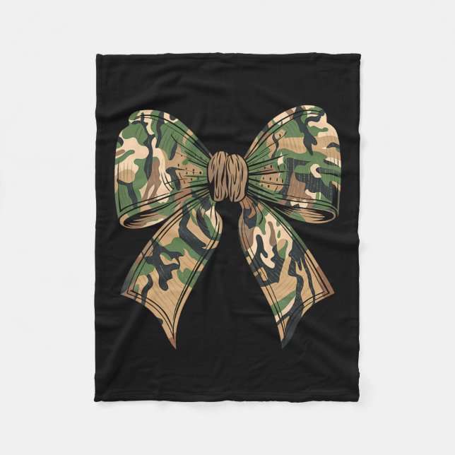 Camo Coquette Bow Hunting Camouflage Old Hunter Wo Fleece Blanket (Front)