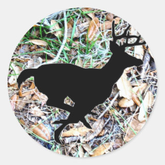 camo running buck classic round sticker