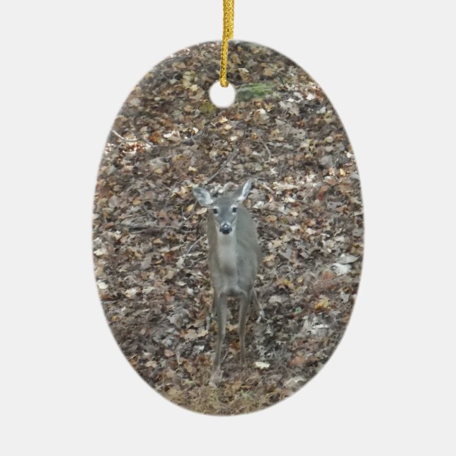 Camouflage Deer in fall leaves Ceramic Tree Decoration (Front)