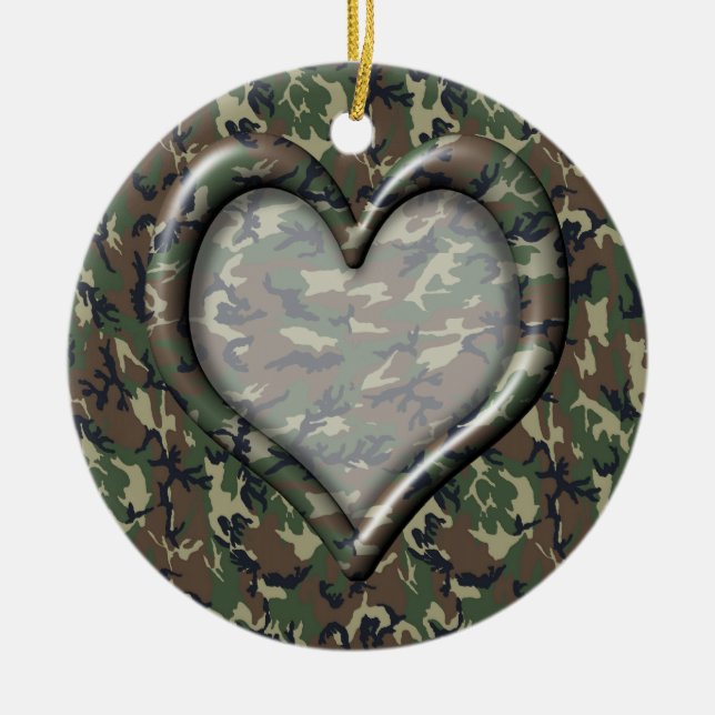 Camouflage Heart Ceramic Tree Decoration (Front)