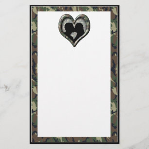 Camouflage Heart with Kissing Couple Stationery