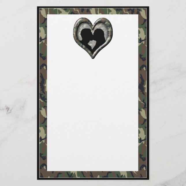 Camouflage Heart with Kissing Couple Stationery (Front)