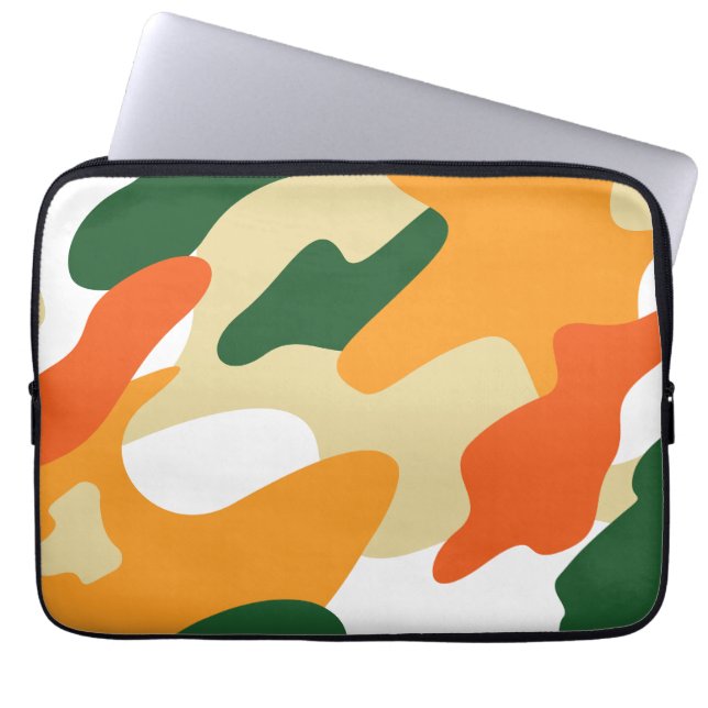 camouflage laptop sleeve (Front)