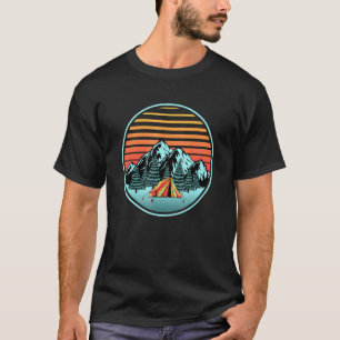 Camping Hiker Retro Synthwave Hiking Camp Tent Cam T-Shirt