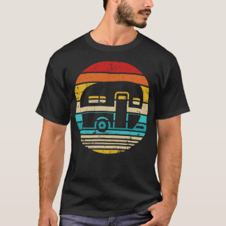 Camping vintage avan trailer T-Shirt