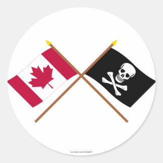Canada and Pirate Crossed Flags Classic Round Sticker