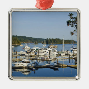 Canada, BC, Gulf Islands, Salt Spring Island, Metal Tree Decoration
