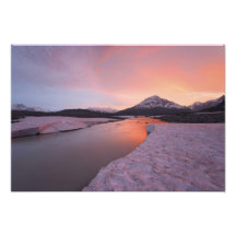 Canada, British Columbia, Alsek River Valley.