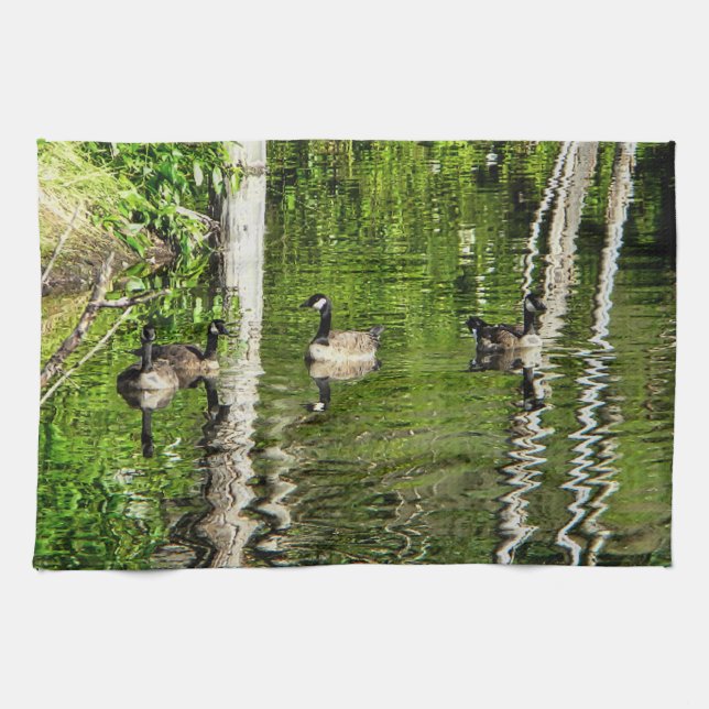 (Canada) Goose Green Tea Towel (Horizontal)