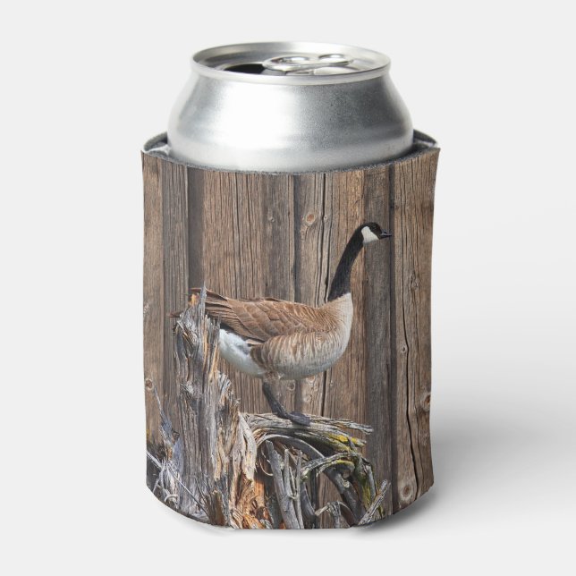 CANADA GOOSE ON BARN BOARD CAN COOLER (Can Front)