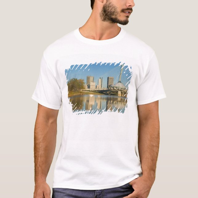 CANADA, Manitoba, Winnipeg: Esplanade Riel 2 T-Shirt (Front)