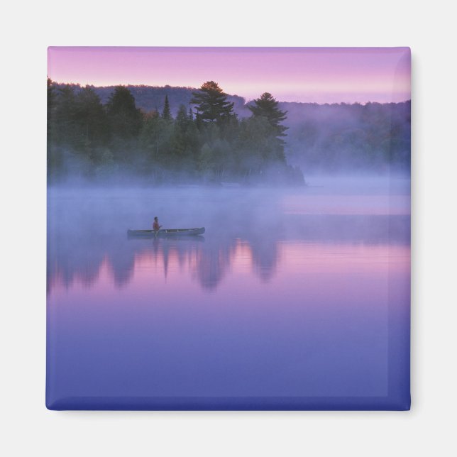 Canada, Ontario, Algonguin Park, Canoeist on Magnet (Front)