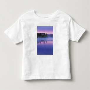 Canada, Ontario, Algonguin Park, Canoeist on Toddler T-Shirt