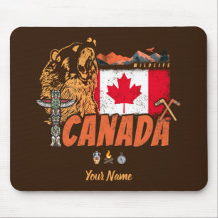 Canada Vintage Flag And Grizzly Bear Holiday Mouse Mat