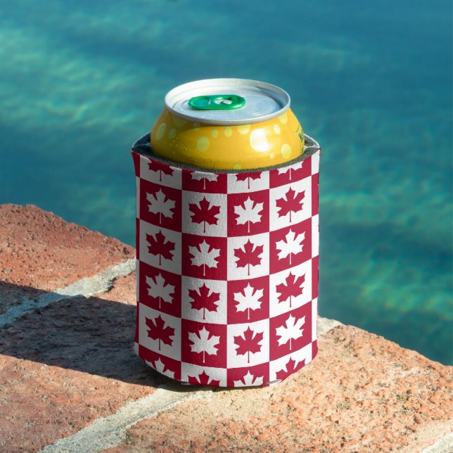 Canadian Maple Leaf Chequered Pattern Canada Day Can Cooler (In Situ Pool)