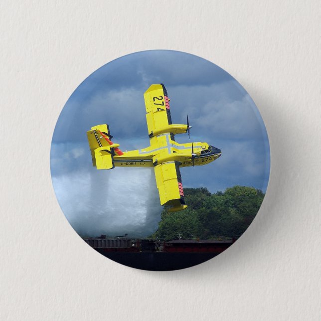 Canadian water bomber 274 button (Front)