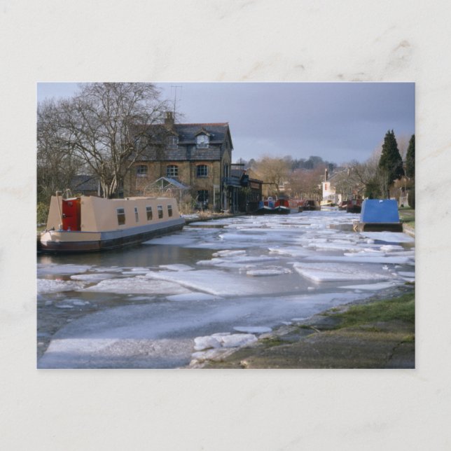 Canal boats in winter postcard (Front)