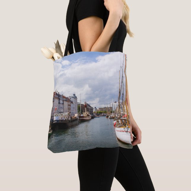Canal with Boats | Copenhagen Tote Bag (Close Up)
