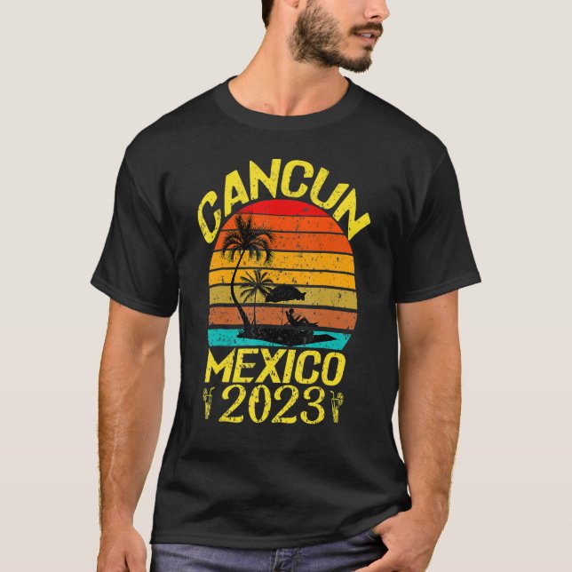 Cancun Mexico 2023 Souvenir Family Matching Vacati T-Shirt (Front)