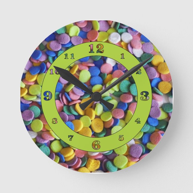 Candy Dots 2 Round Clock (Front)