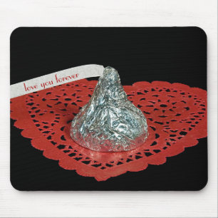 candy kiss on lace heart mouse mat