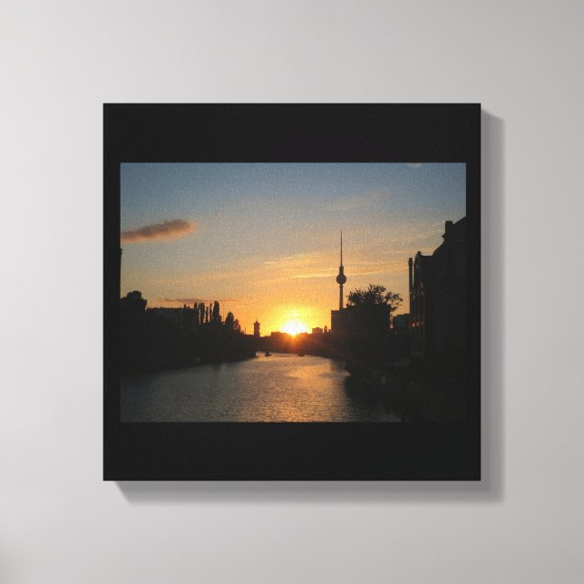 Canvas Berlin Germany Skyline Night Fernsehturm Print (Front)