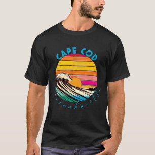Cape Cod Retro 1980s Style Massachusetts Beach T-Shirt