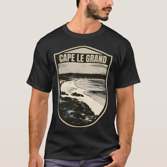 Cape Le Grand � The Endless Horizon of Australia T-Shirt (Front)