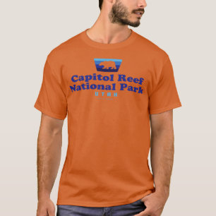 Capitol Reef National Park Retro Bear Arrowhead Bl T-Shirt