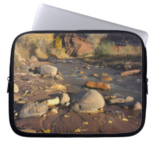 CAPITOL REEF NATIONAL PARK, UT, US, Cottonwood Laptop Sleeve