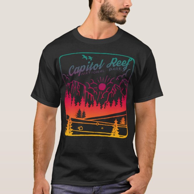 Capitol Reef National Park Utah Gifts UT T-Shirt (Front)