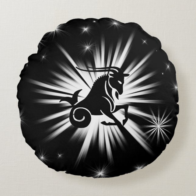 Capricorn sign round cushion (Front)