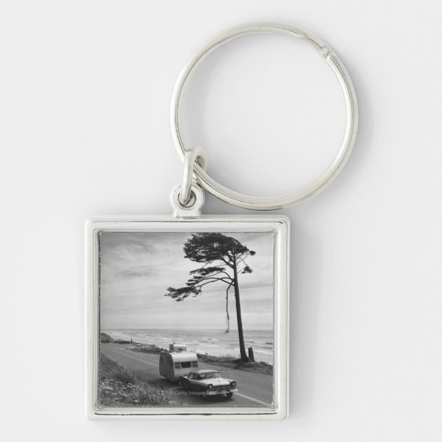 Car Pulling Trailer Key Ring (Front)
