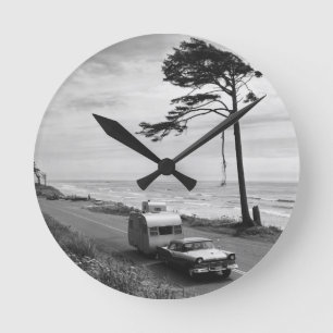 Car Pulling Trailer Round Clock
