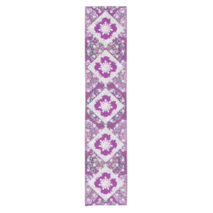Cardinal red rosace & snowflake short table runner
