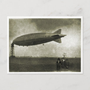 Cardington, Airship R101, before departure Postcard
