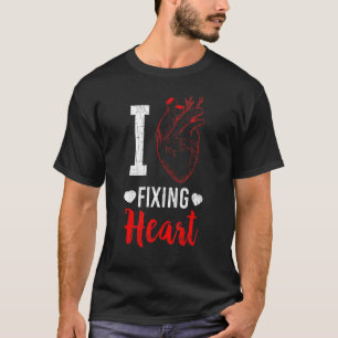 Cardiology Love Fixing Hearts Graphic Cardiologist T-Shirt