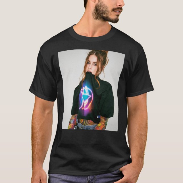 Cari Fletcher    Classic T-Shirt (Front)