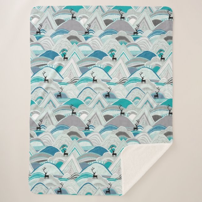 caribou mountains blue sherpa blanket (Front)