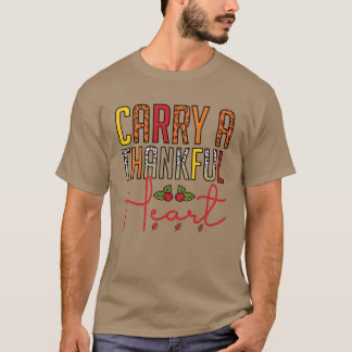 Carry Ahankful Heart retro T-Shirt