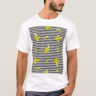 Cartoon banana patches: retro style. T-Shirt