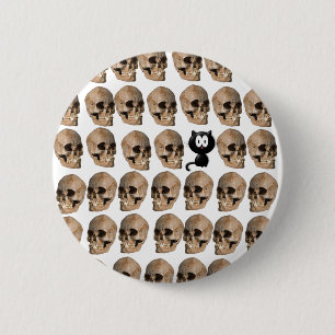 Cat Amongst The Skulls 6 Cm Round Badge