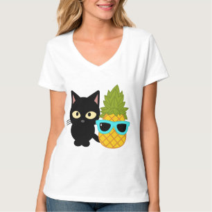 cat and pineapple are best friends T-Shirt