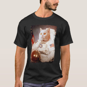 Cat Astronaut Moon Space Mission Animal Astronaut T-Shirt