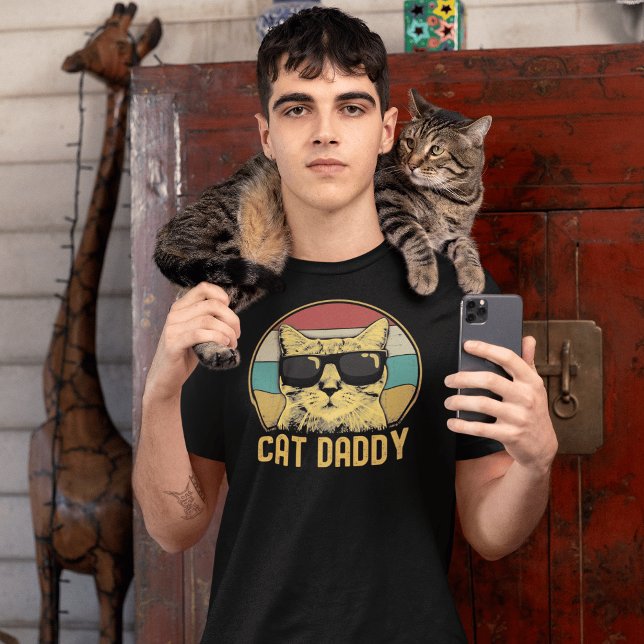 Cat Dad Funny Cat Lovers T-Shirt (Creator Uploaded)
