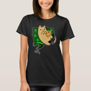 Cat Eatting Pizza And Chilling On Green Pillow T-Shirt
