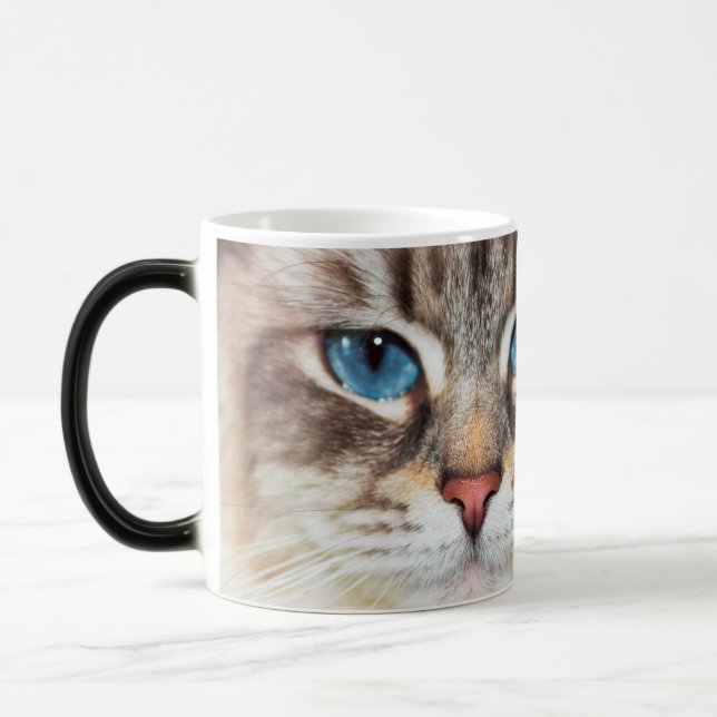 Cat face | blue eyes | purrr-fection morphing mug (Left)