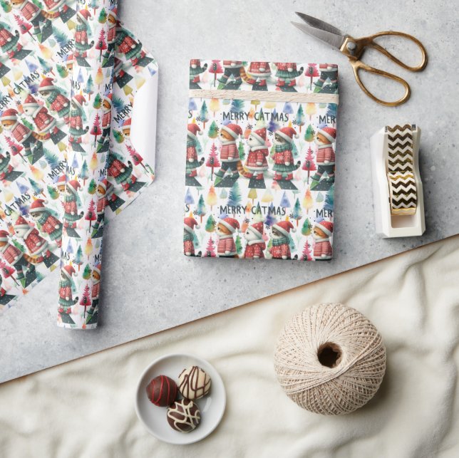 Cat for Christmas  Wrapping Paper (Crafts)
