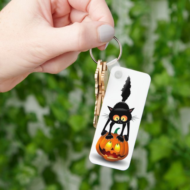 Cat Halloween Scared Cartoon on Pumpkin Key Ring (Hand)